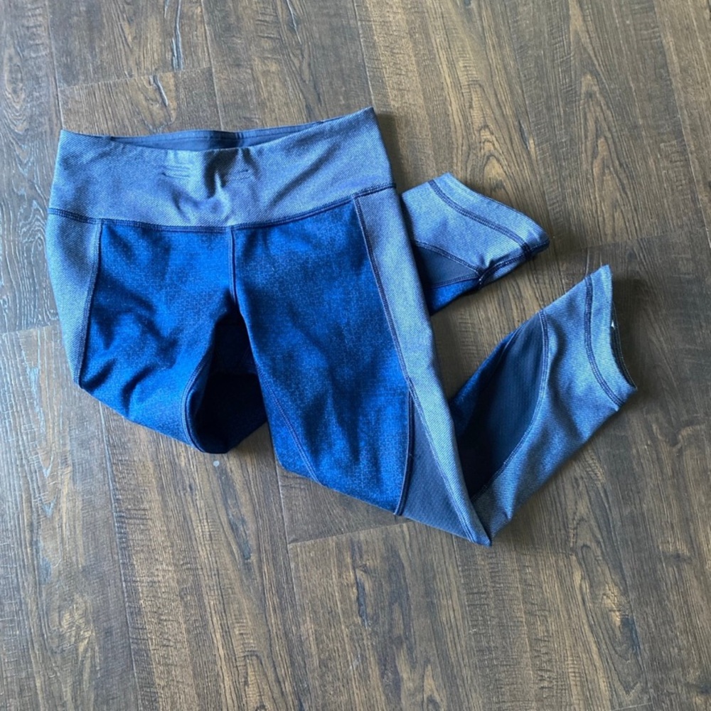 lululemon athletica wunder under crop inkwell rugged blue medium rise leggings 4